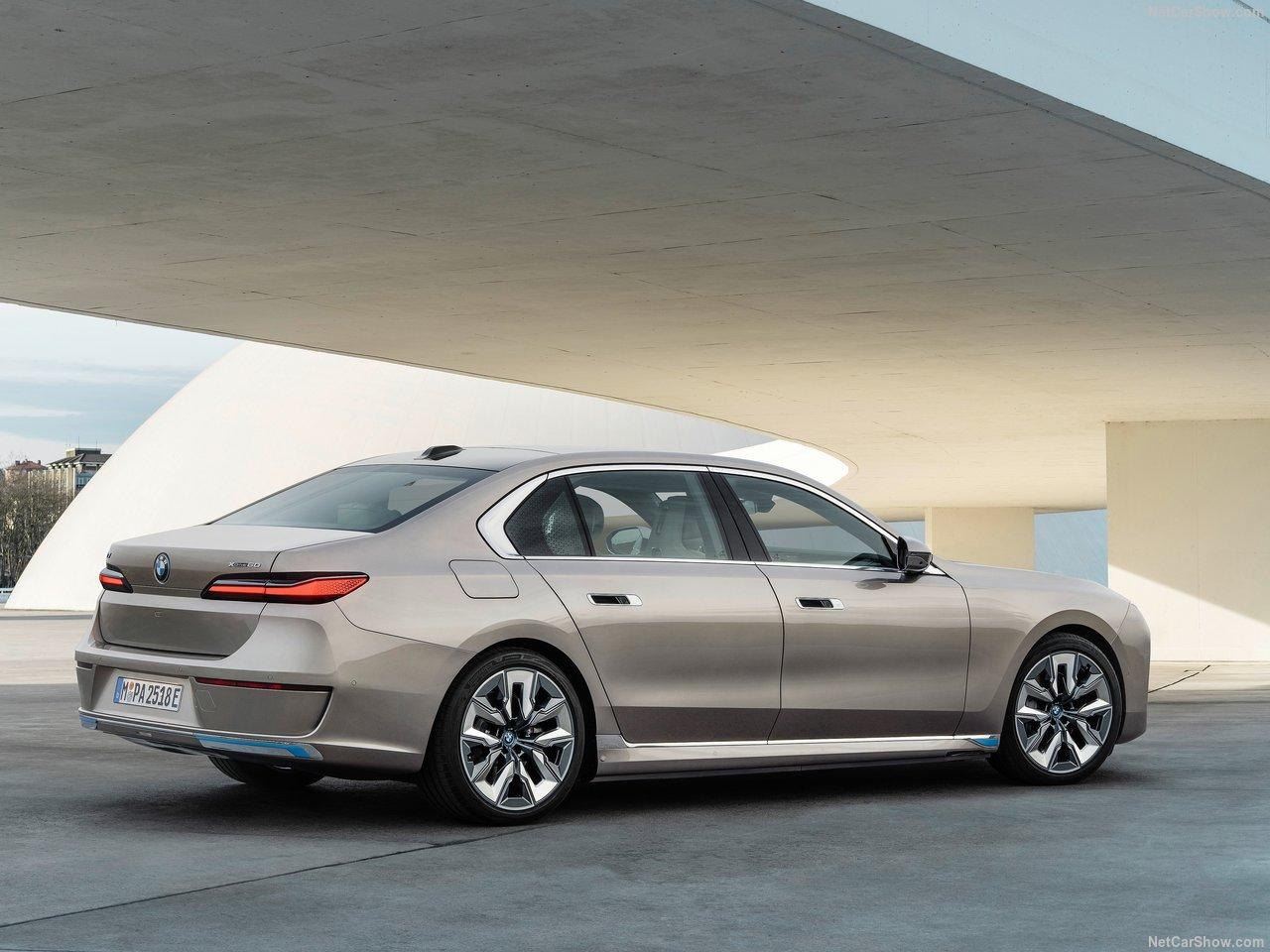 BMW7iSeries